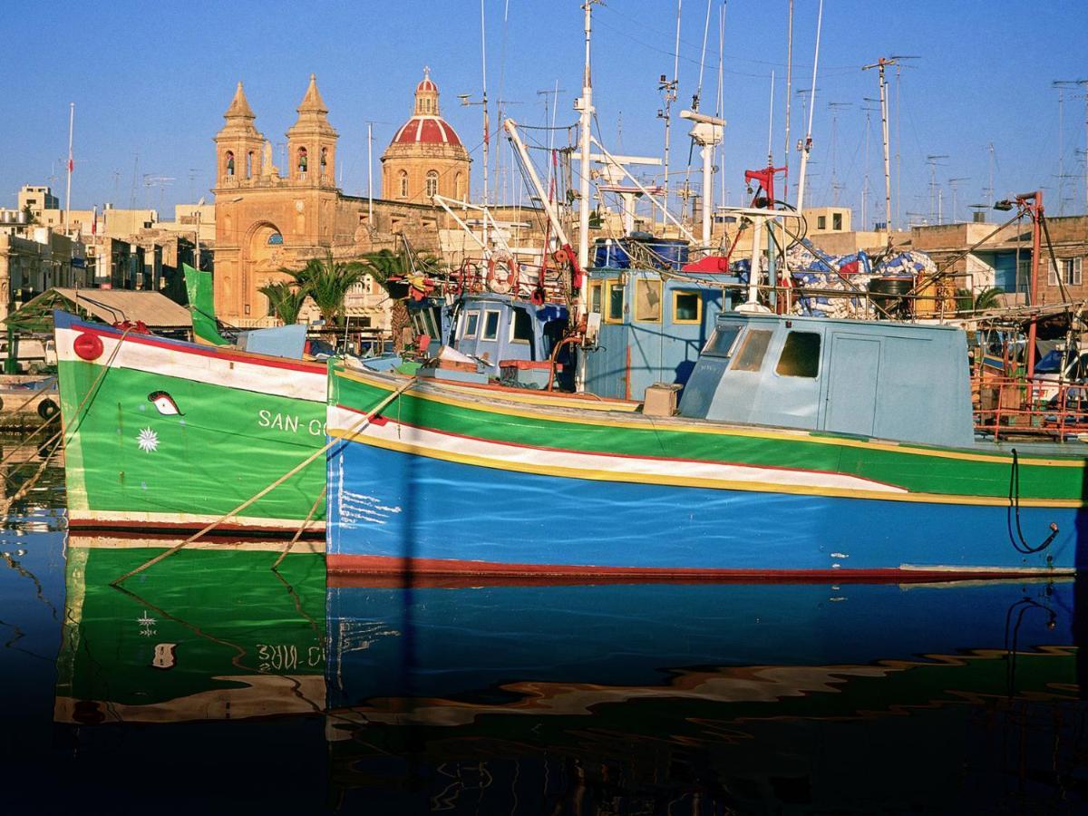 Luxe Apartment With Valletta And Harbour Views Sliema Extérieur photo